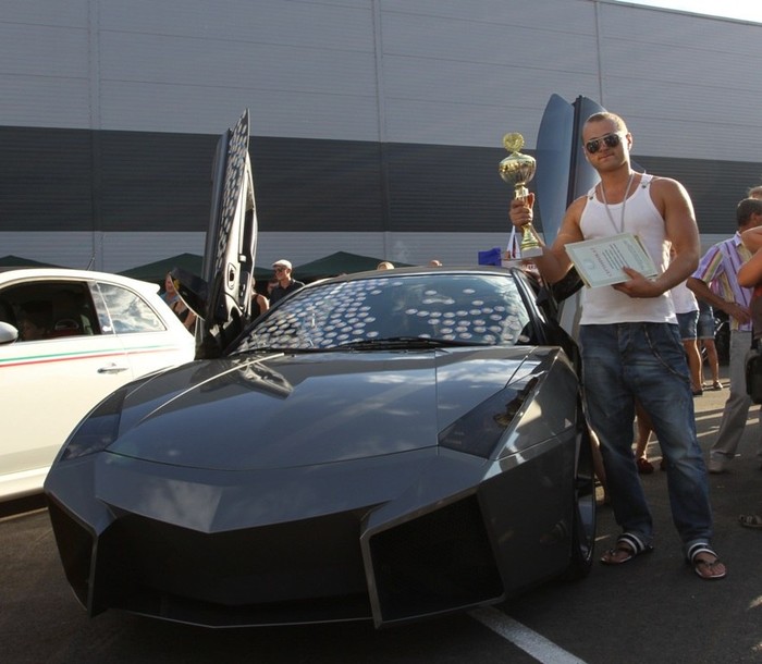 "Siêu xe" Lamborghini cùng chủ nhân, người có "bàn tay vàng" để tân trang Mitsubishi Eclipse thành Lamborghini Reventon.